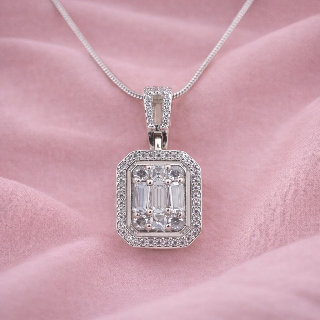 Eterna Radiance Halo Pendant S (2)