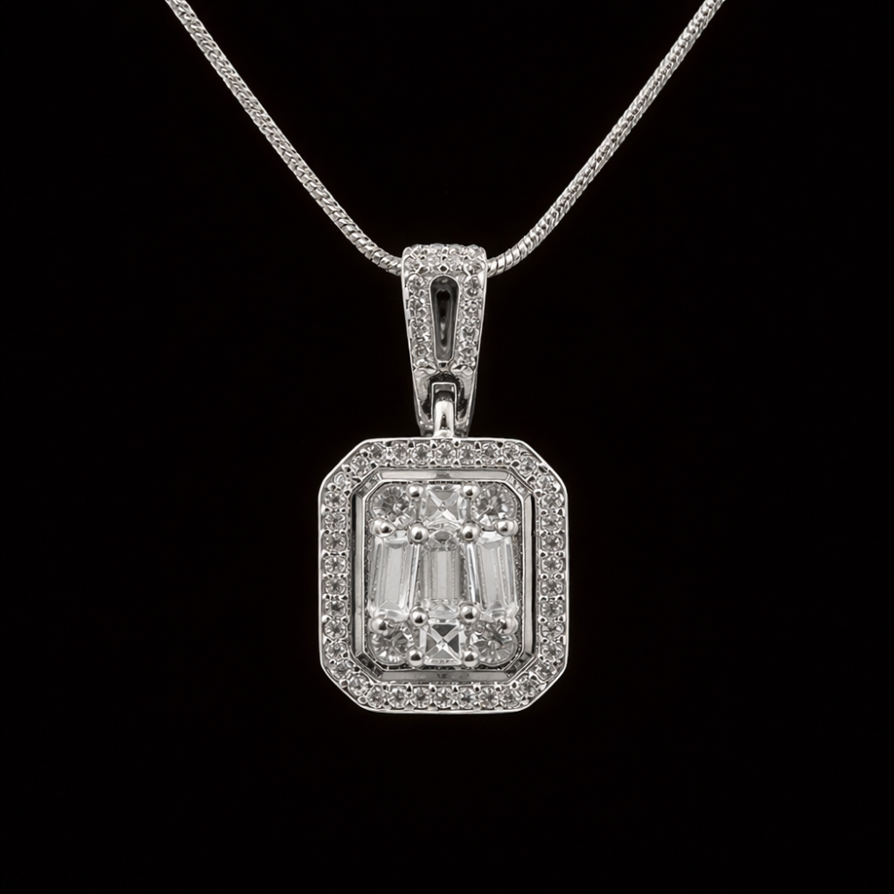 Eterna Radiance Halo Pendant