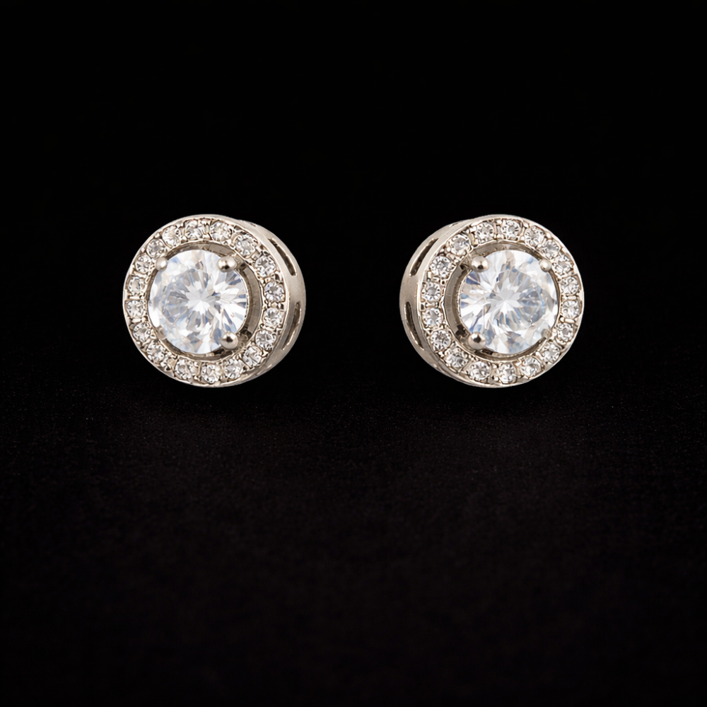 Eterna Spark Halo Studs